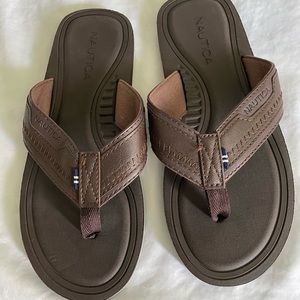 Nautica Sandals Men’s Size 9 Brown - new without tags